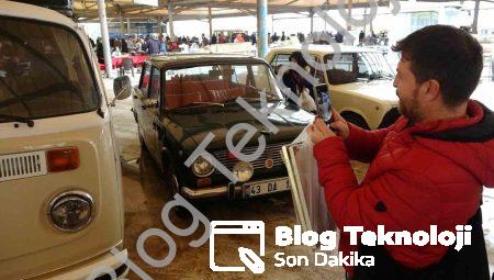 Kütahya’da Nostalji Şöleni: Klasik Arabalar Antika Pazarını Salladı