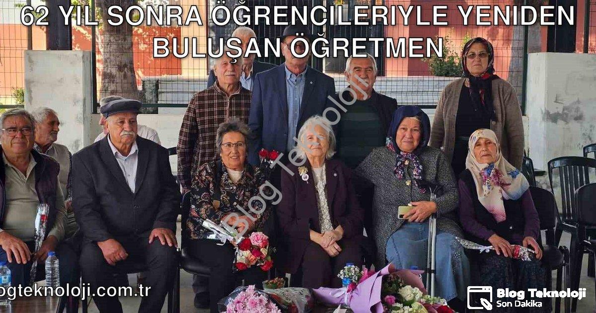 "62 Yıl Sonra Öğrencileriyle Yeniden Buluşan Öğretmen" başlıklı haber için fotorealistik, profesyone