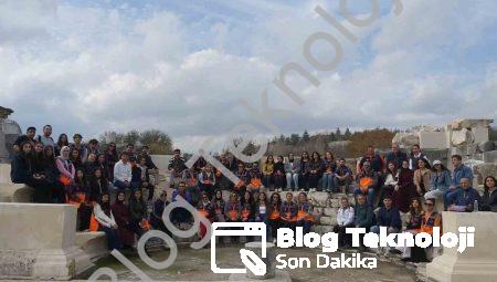 AFAD gönüllüleri Stratonikeia’da tarihle buluştu