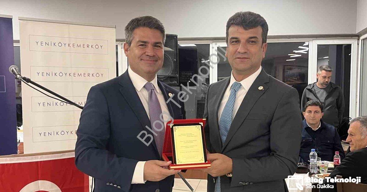 "Yeniköy Kemerköy Enerji'den Milaslı Öğretmenlere Vefa Gecesi" başlıklı haber için fotorealistik, pr