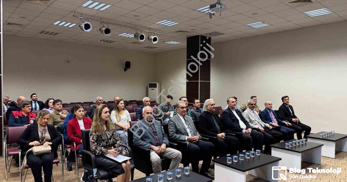 "Söke'de Tarımın Geleceği Şekilleniyor: Organize Sera Bölgesi Toplantısı" başlıklı haber için fotore