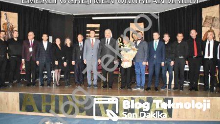 Söke’de Eğitim Çınarlarına Vefa: 102 Emekli Öğretmen Onurlandırıldı