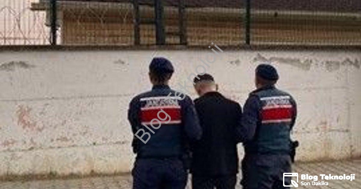 "Aydın Jandarmasından Başarılı Operasyon: Aranan İki Suçlu Yakayı Ele Verdi" başlıklı haber için fot