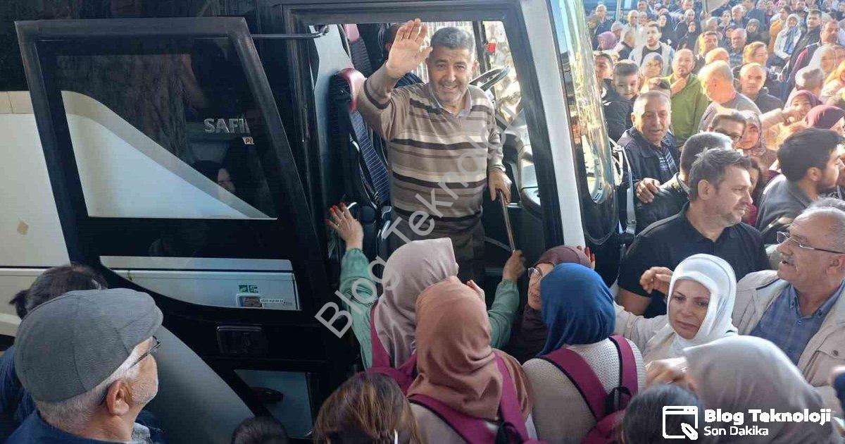 "Aydın Çine'den Kutsal Topraklara Yolculuk: 90 Umreci Dualarla Uğurlandı" başlıklı haber için fotore